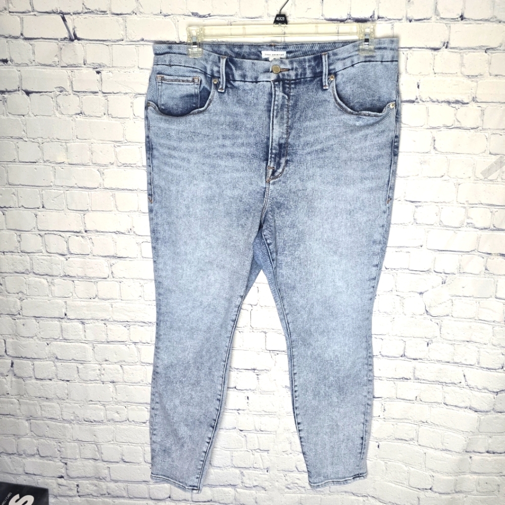 Good American Classic Light Wash Blue Jeans Skinny Size 18